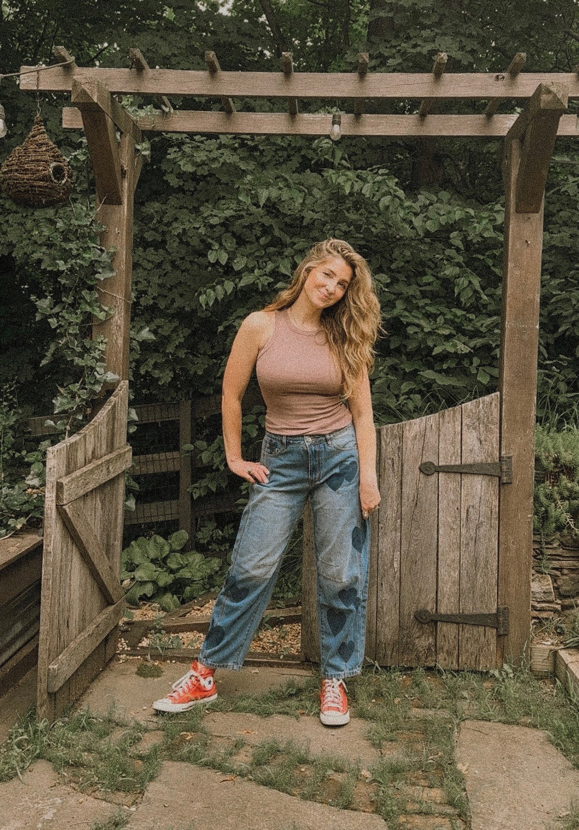 Queen of Hearts Barrel Jeans